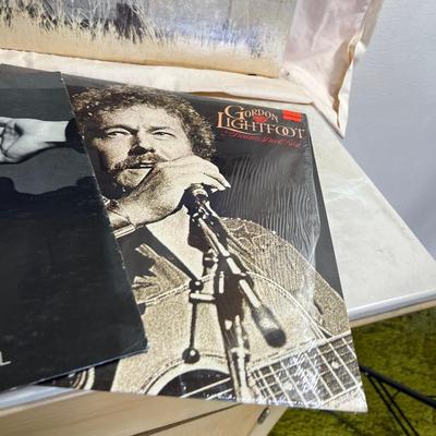 (9) Vinal Records Rock & Pop from the 60's and 70's 
