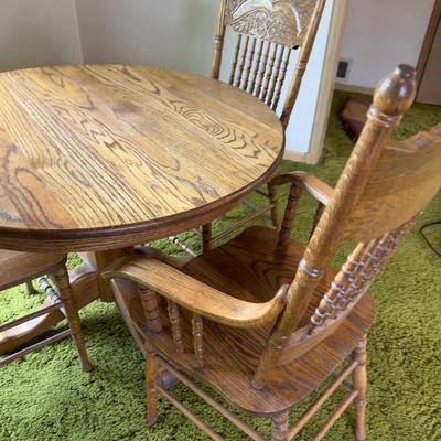 Round Oak Table Plus 3 Press Pack Oak Chairs 