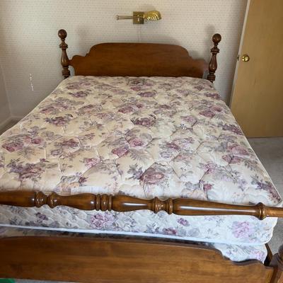 Queen Size Bed with Colonial Style Maple Headboard