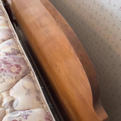 Queen Size Bed with Colonial Style Maple Headboard