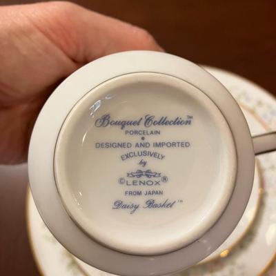 Lenox china - Daisy Basket