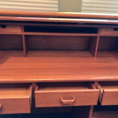 Petite roll top desk