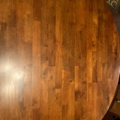 Small drop leaf table