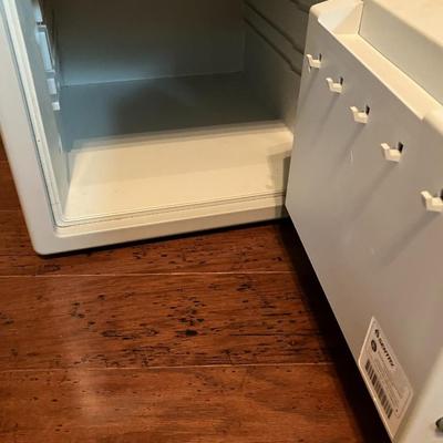 Sentry safe box