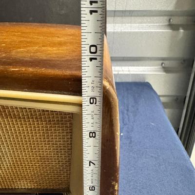Elektra 57 Tube Radio