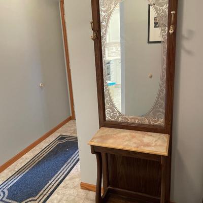 Hall tree with mirror