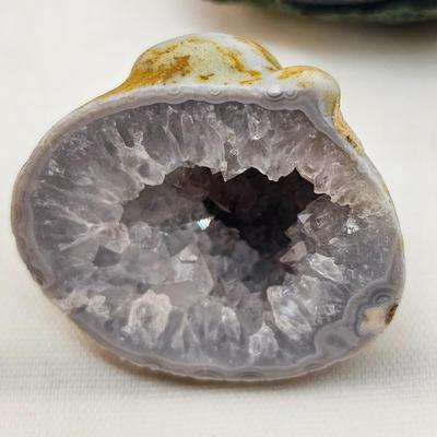 Cut & Polished Agate Nodules (B1-JS)