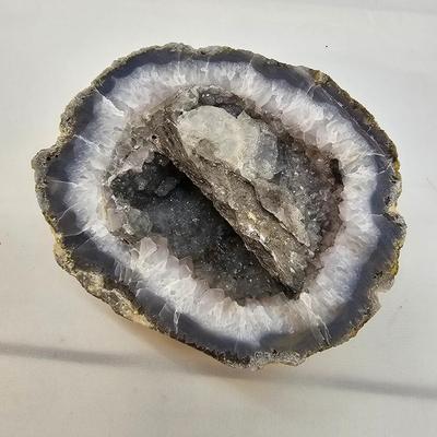 Cut & Polished Agate Nodules (B1-JS)