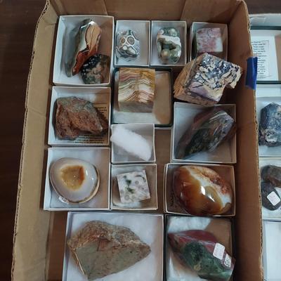 Carnelian, Agate, Jasper and More Cut Stones (B1-BM)