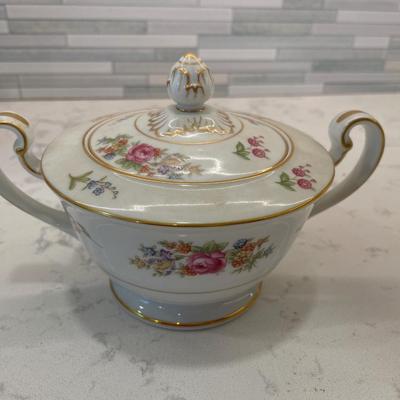 Noritake Colton floral China set for 10