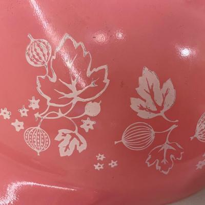 Pink Cinderella Gooseberry Pyrex bowl