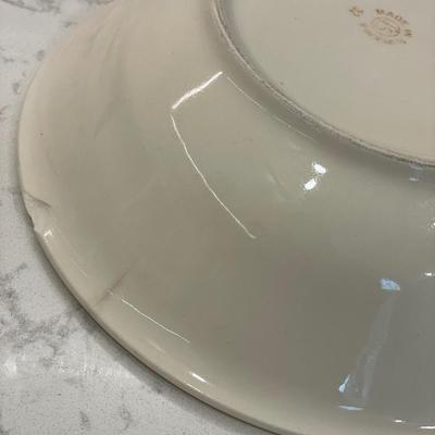 Glass bowl and porcelain bowl