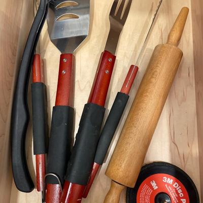 Faberware knife set including 1 Wusthof knife
