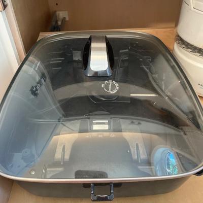 Presto foldaway electric skillet