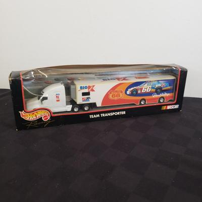 Sale Photo Thumbnail #398