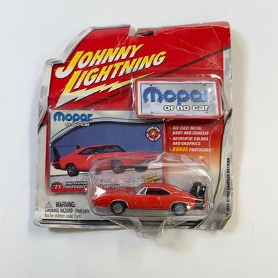 Sale Photo Thumbnail #636