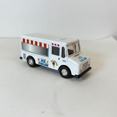 Sale Photo Thumbnail #724