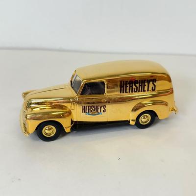 Sale Photo Thumbnail #722
