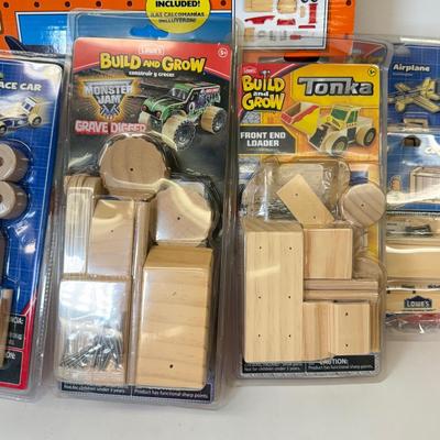 LOT 103: Wooden Building Vehicle Toys