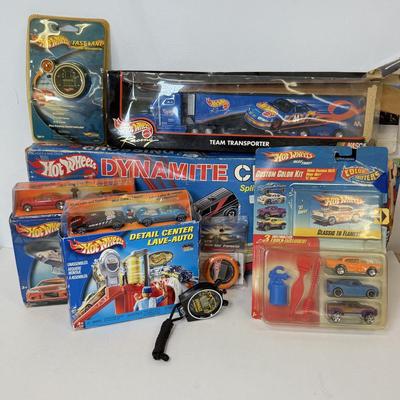 LOT 105: Big Hot Wheels Collection: Packaged Sets, Dewalt Stopwatch & More