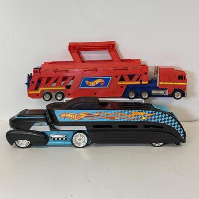 LOT 106: Mattel Hot Wheels Car Carrying Trucks