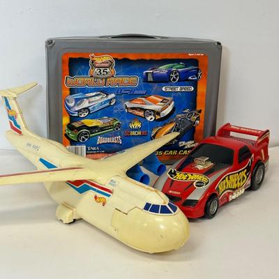 LOT 109: Hot Wheels: Highway 35 World Race Carrying Case, Airplane w/ Storage & Racecar Case w/ Cars