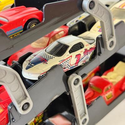 LOT 109: Hot Wheels: Highway 35 World Race Carrying Case, Airplane w/ Storage & Racecar Case w/ Cars