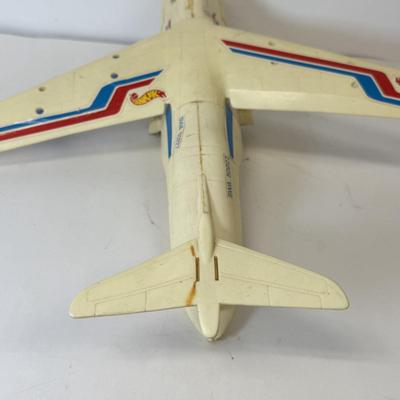 LOT 109: Hot Wheels: Highway 35 World Race Carrying Case, Airplane w/ Storage & Racecar Case w/ Cars