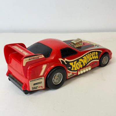 LOT 109: Hot Wheels: Highway 35 World Race Carrying Case, Airplane w/ Storage & Racecar Case w/ Cars