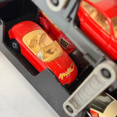 LOT 109: Hot Wheels: Highway 35 World Race Carrying Case, Airplane w/ Storage & Racecar Case w/ Cars