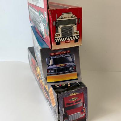 LOT 110: Collectible Trucks in Box: Humble, Sunoco, Mobil, Exxon