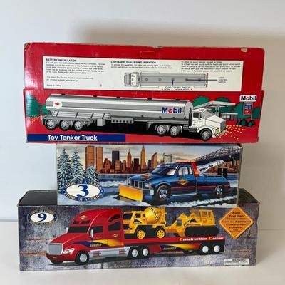 LOT 110: Collectible Trucks in Box: Humble, Sunoco, Mobil, Exxon
