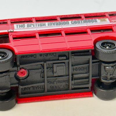 LOT 112: Matchbox Firetruck 72 Car Carrying Toy Case w/ Plenty of Cars