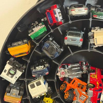 LOT 112: Matchbox Firetruck 72 Car Carrying Toy Case w/ Plenty of Cars