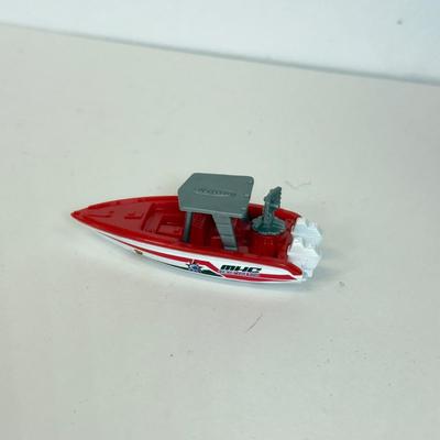 LOT 113: Tara Matchbox 30 Car Carrying Cases w/ Cars