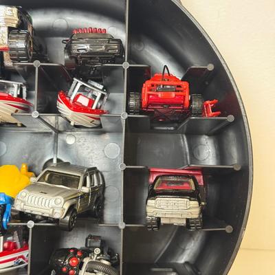 LOT 113: Tara Matchbox 30 Car Carrying Cases w/ Cars