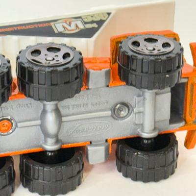 LOT 114: Tara Matchbox 30 Car Carrying Cases w/ Cars
