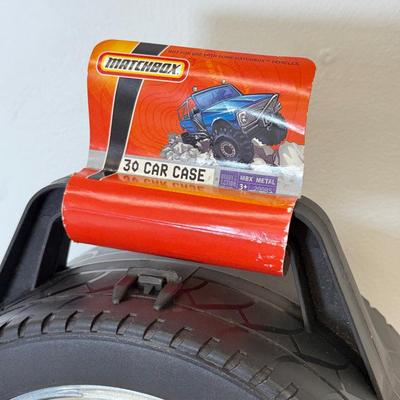 LOT 114: Tara Matchbox 30 Car Carrying Cases w/ Cars