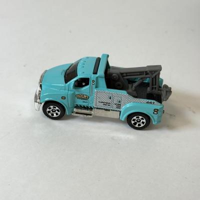 LOT 116: Tara Matchbox 30 Car Carrying Cases w/ Cars