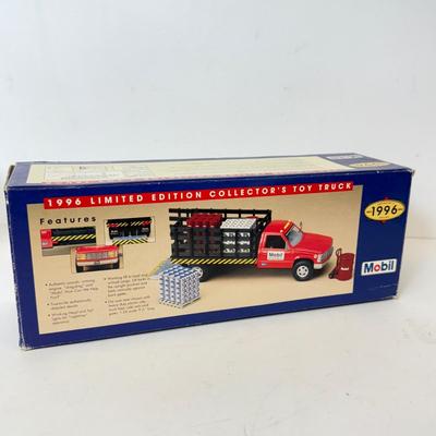 LOT 110: Gas Station Toys: Shell, Sunoco, Mobil