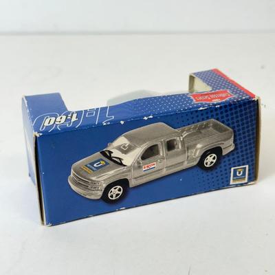 LOT 110: Gas Station Toys: Shell, Sunoco, Mobil