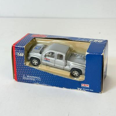 LOT 110: Gas Station Toys: Shell, Sunoco, Mobil