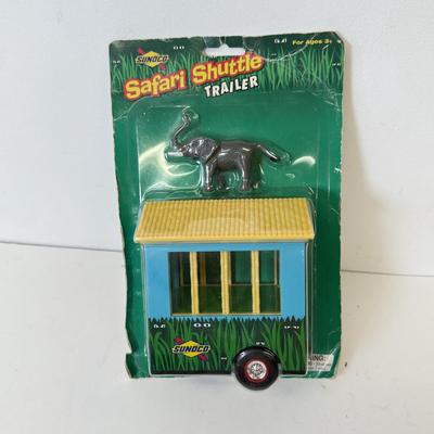 LOT 110: Gas Station Toys: Shell, Sunoco, Mobil