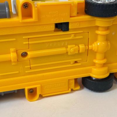 LOT 110: Gas Station Toys: Shell, Sunoco, Mobil