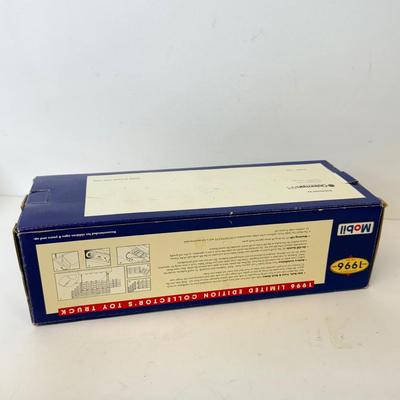 LOT 110: Gas Station Toys: Shell, Sunoco, Mobil