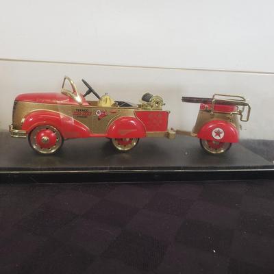 LOT 143: Texaco Collectible Pedal Cars, Ford Model T Cars & More
