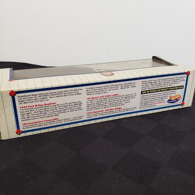 LOT 149: Hot Wheels Collectibles New in Box-Reggie Jackson Collection, M2 Machines & More