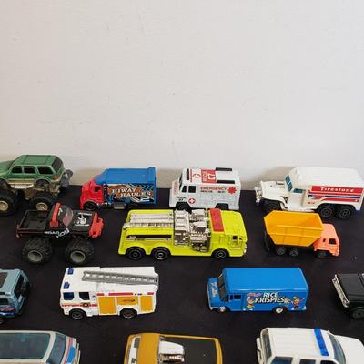 LOT 160: Assorted Hot Wheels, Matchbox & More