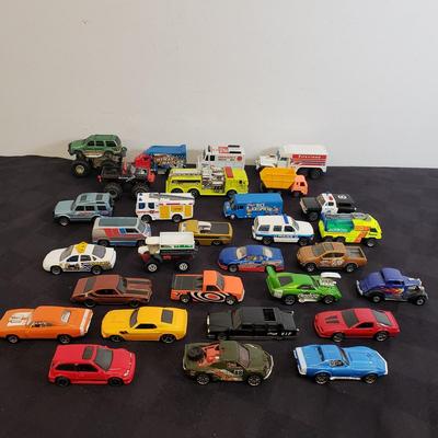 LOT 160: Assorted Hot Wheels, Matchbox & More