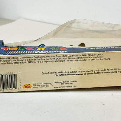 LOT 202: Toys R Us Trucks & Matchbox: Spongebob & Go Diego Go